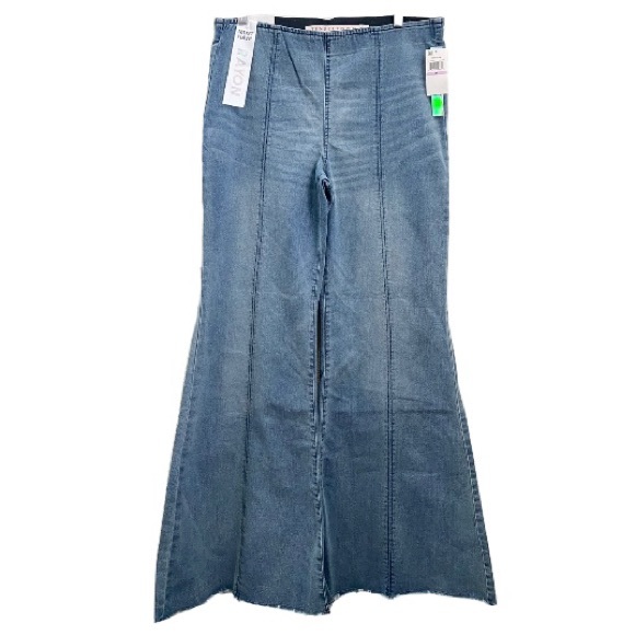 TINSELTOWN Hi-Rise Flare Denim Raw Hem Pull On Flare Jeans Size 11 Waist 30 - Picture 6 of 13